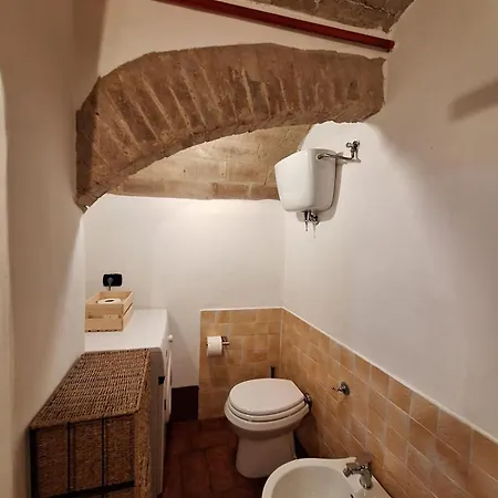 Apartman Il Rifugio Nel Roseto - *