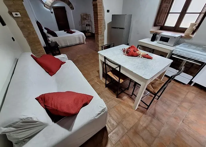 Il Rifugio Nel Roseto - *